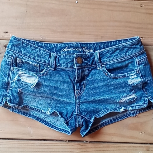American Eagle Outfitters Pants - American Eagle shorts